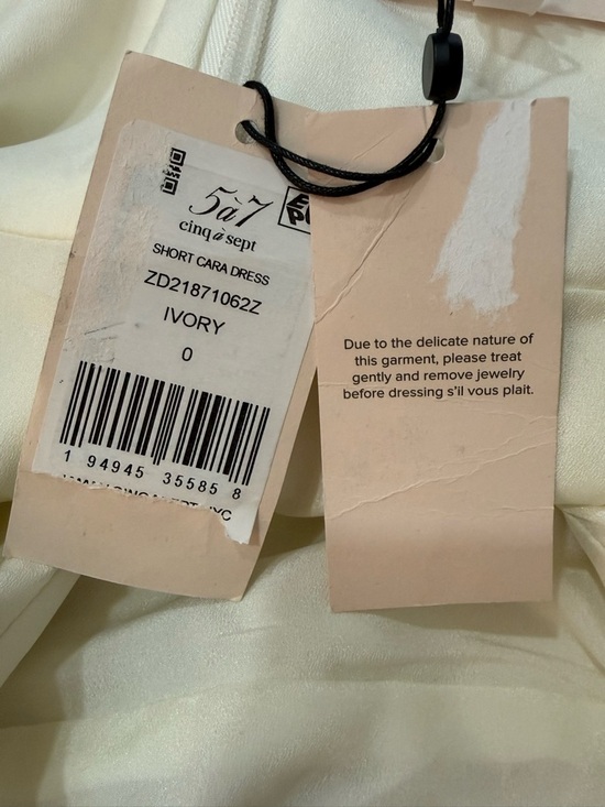 NWT Cinq a’ Sept $495 MSRP Ivory Cara Mini Dress with Draped Slip Dress Size 0